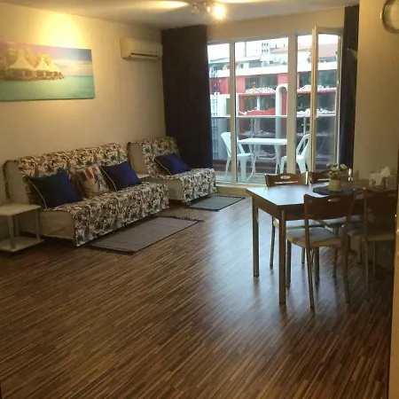Apartamento Admiral Plaza *